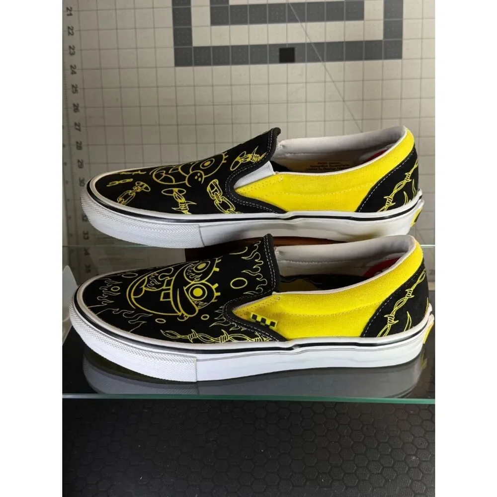 VANS®  |  SPONGEBOB SQUAREPANTS  |  SLIP-ONS  |  MEN:9.5  |  NEW  |